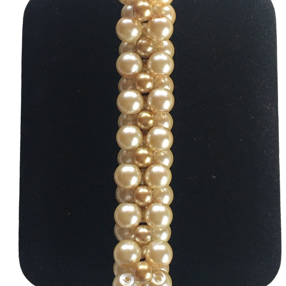 Handmade Pearl Bracelets - Picture 6 of 6